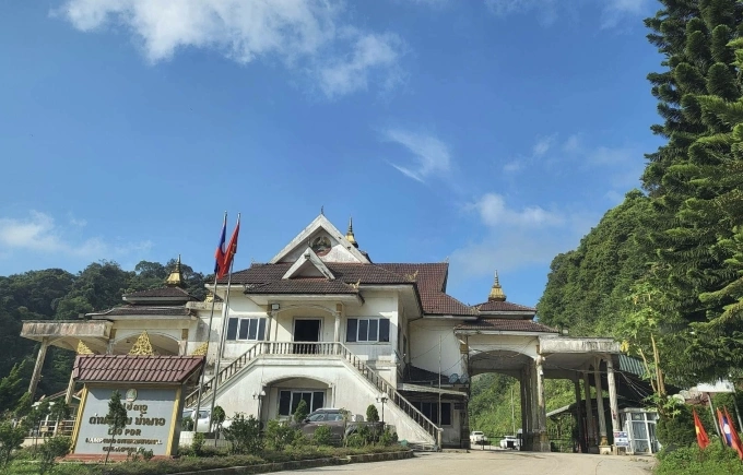 frontiere vietnam laos