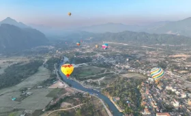 montgolfière à Vang Vieng 5_800